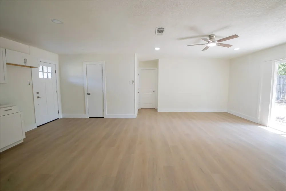 224 Southway Drive Everman, TX 76140