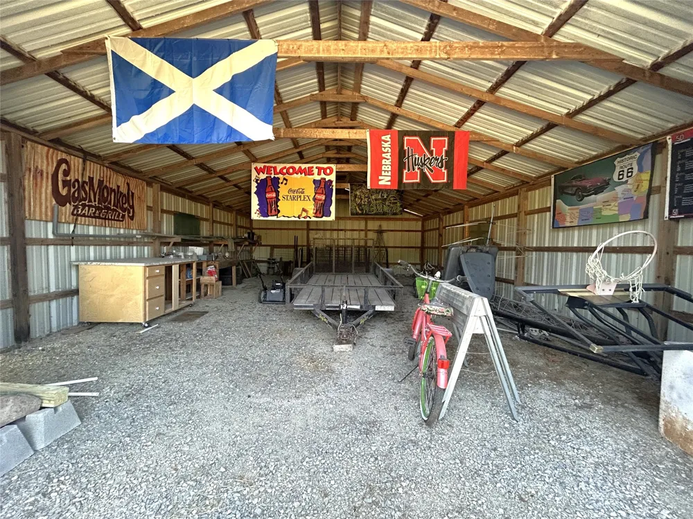 1689 W FM 898 Bonham, TX 75418