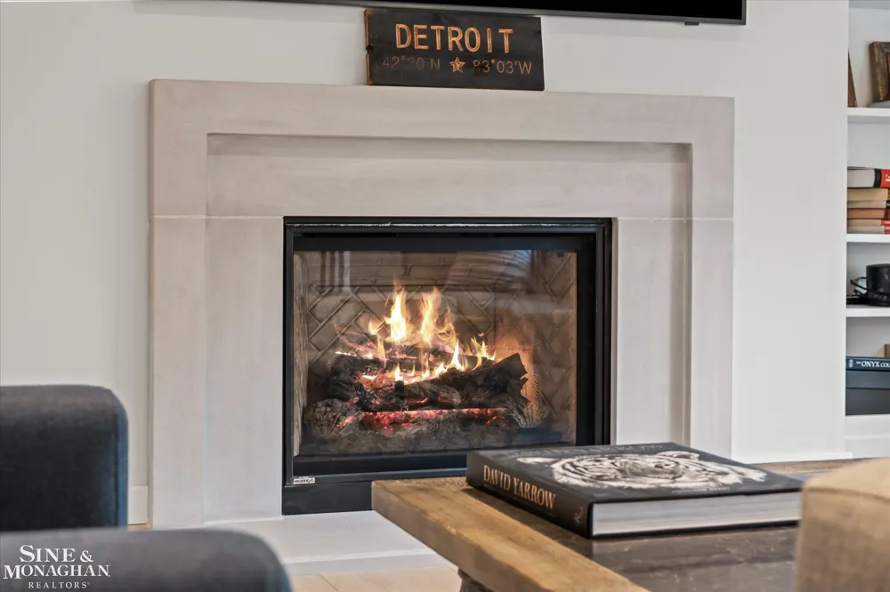 361 Moselle Place Grosse Pointe Farms City, MI 48236