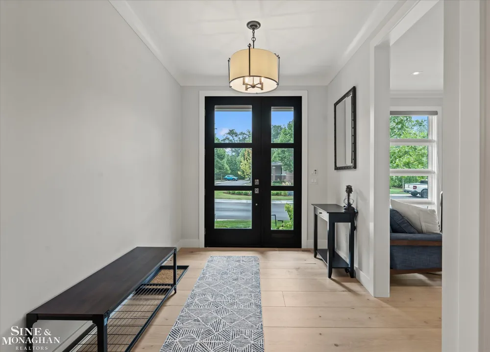 361 Moselle Place Grosse Pointe Farms City, MI 48236