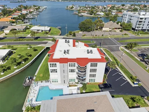 298 SKIFF POINT #103