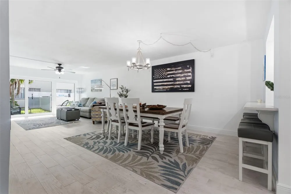 298 SKIFF POINT #103 Clearwater, FL 33767