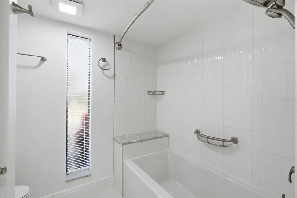 298 SKIFF POINT #103 Clearwater, FL 33767