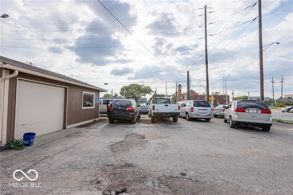 1101 S East Street Indianapolis, IN 46225