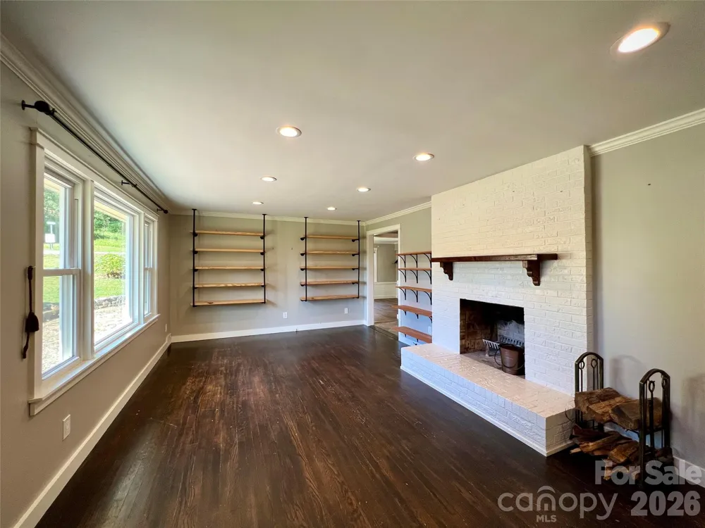 3 Mount Royal Drive Arden, NC 28704