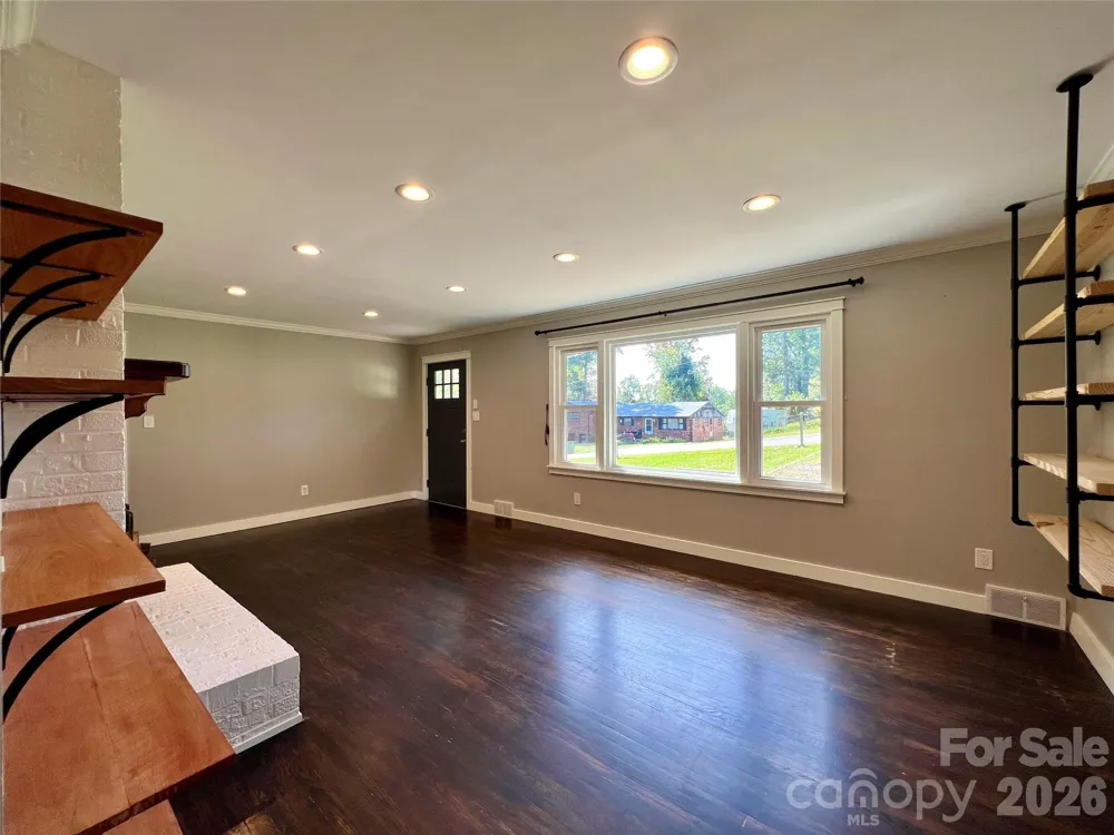 3 Mount Royal Drive Arden, NC 28704