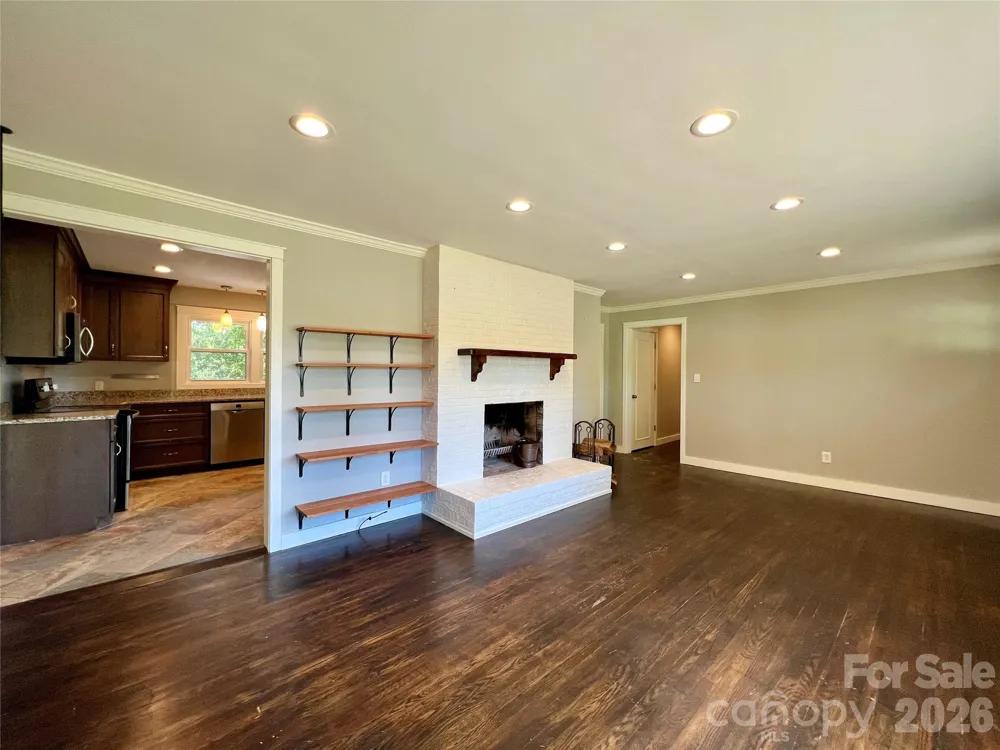 3 Mount Royal Drive Arden, NC 28704