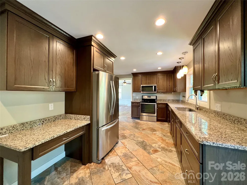 3 Mount Royal Drive Arden, NC 28704
