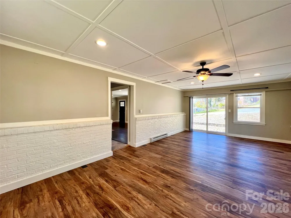 3 Mount Royal Drive Arden, NC 28704