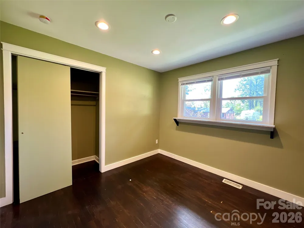3 Mount Royal Drive Arden, NC 28704