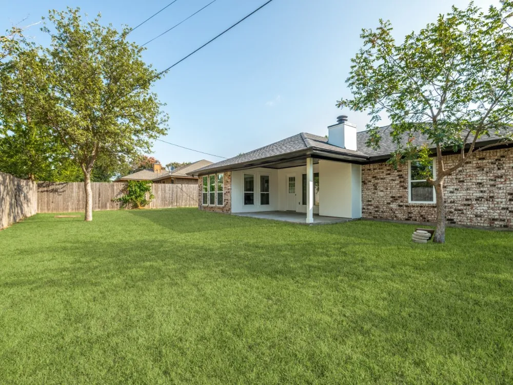 2025 Normandy Drive Hurst, TX 76054