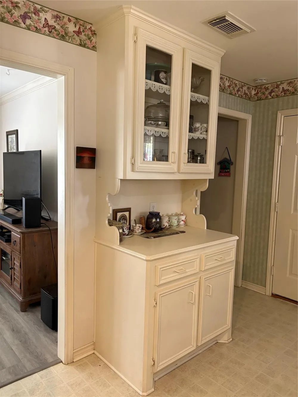 192 Moon Beam Drive Trinity, TX 75862