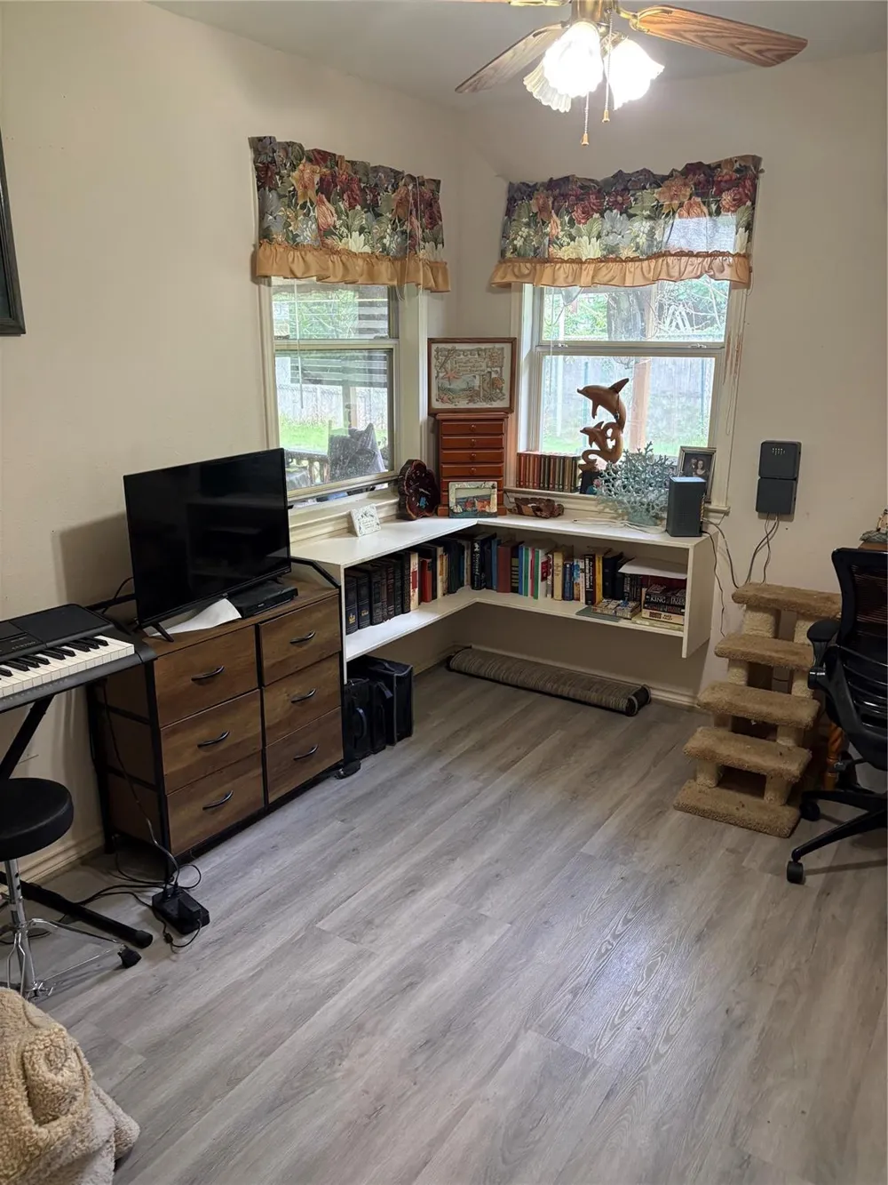 192 Moon Beam Drive Trinity, TX 75862
