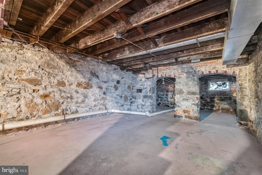1712 POPLAR GROVE STREET Baltimore, MD 21216