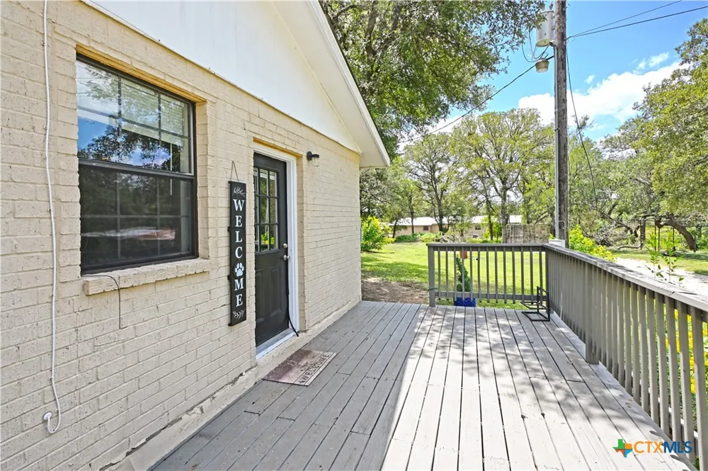 321 High Low Drive New Braunfels, TX 78132