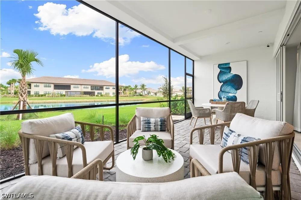 Giardino Drive #11-103 Naples, FL 34114