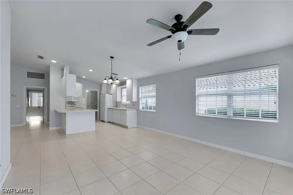 Kingston Way Naples, FL 34119