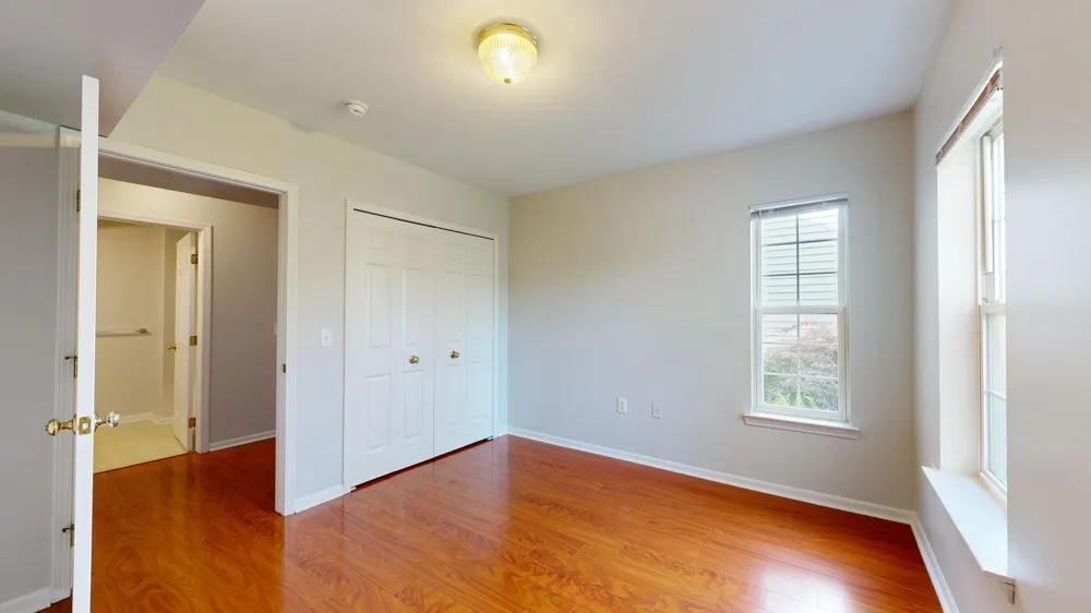 2771 S Knightsbridge Circle Ann Arbor, MI 48105