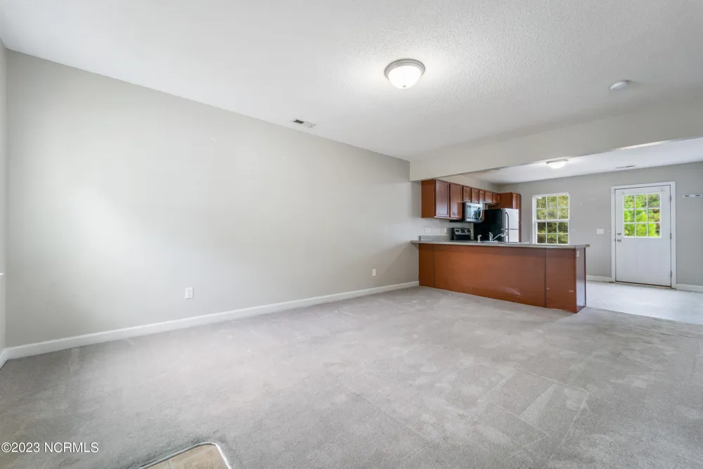300 Burley Drive #10 Hubert, NC 28539