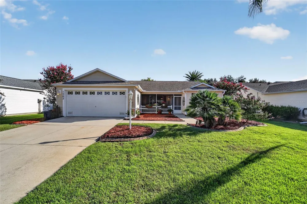 1563 HOLLYBERRY PLACE The Villages, FL 32162