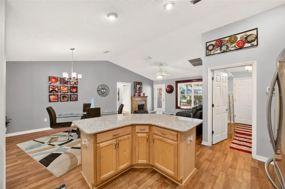 1563 HOLLYBERRY PLACE The Villages, FL 32162