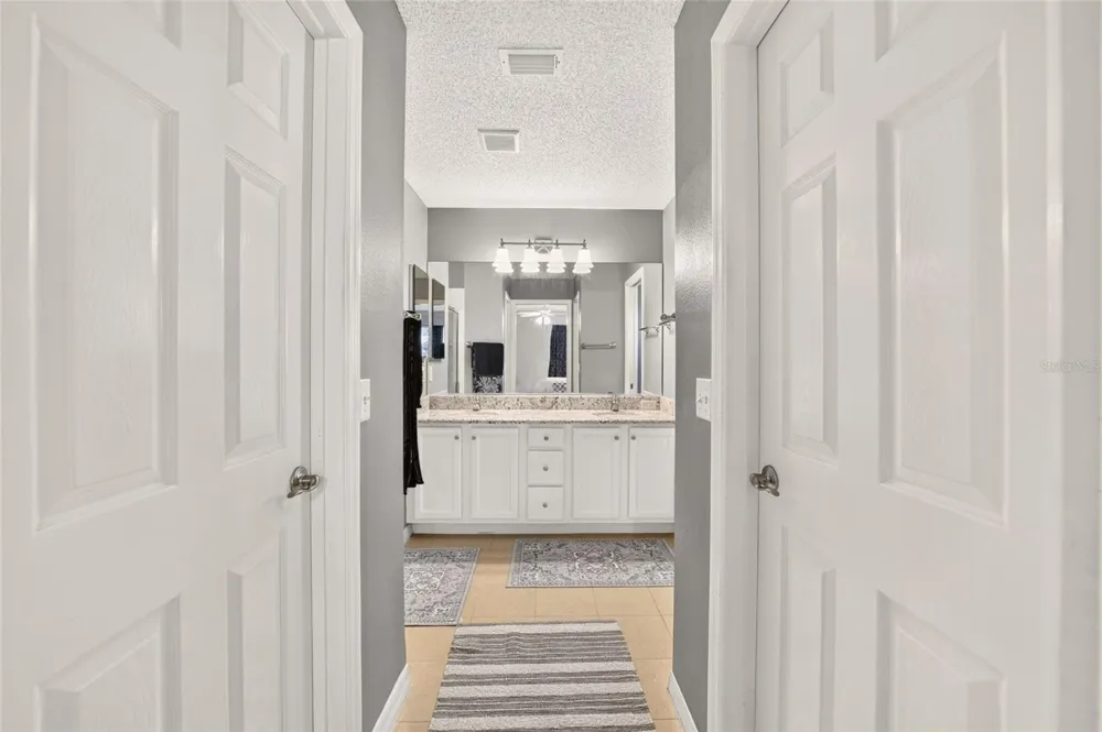 1563 HOLLYBERRY PLACE The Villages, FL 32162