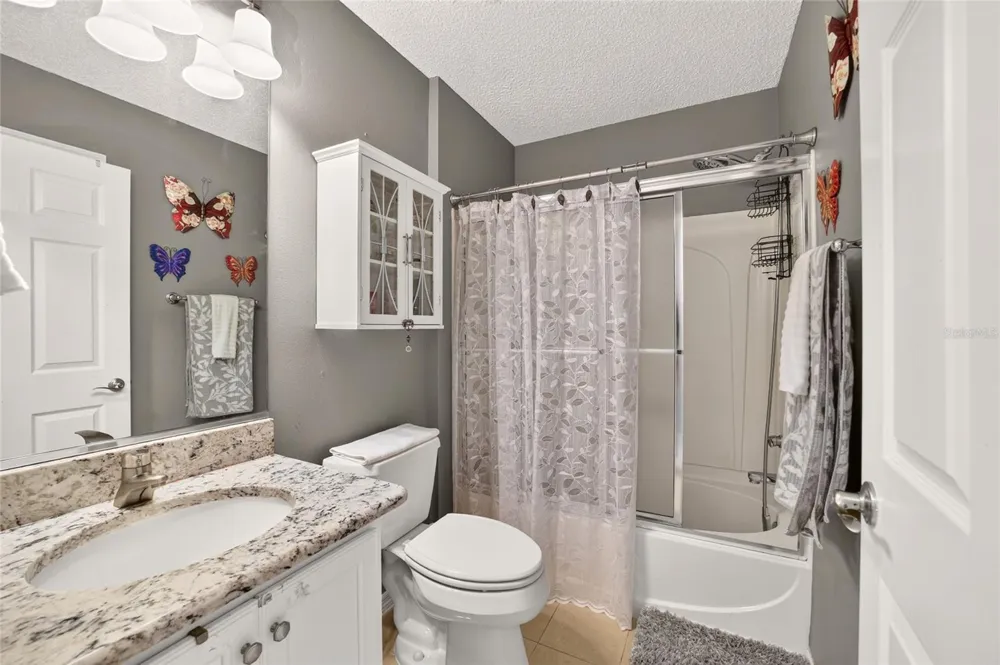 1563 HOLLYBERRY PLACE The Villages, FL 32162