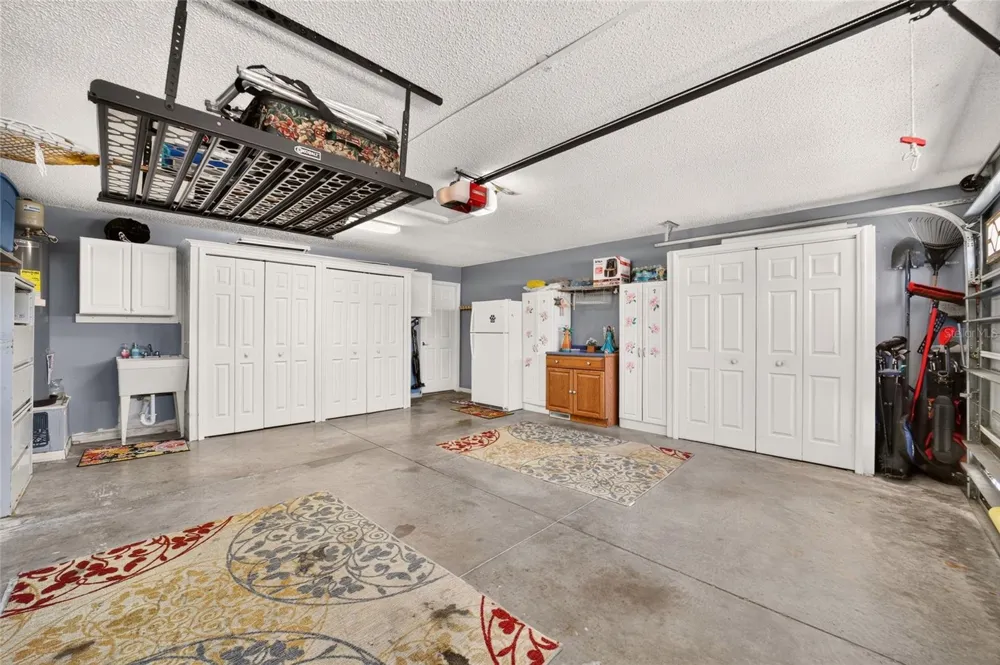1563 HOLLYBERRY PLACE The Villages, FL 32162