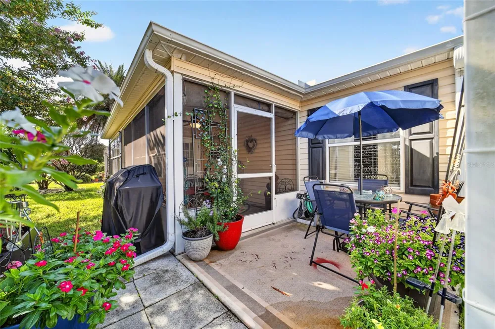 1563 HOLLYBERRY PLACE The Villages, FL 32162