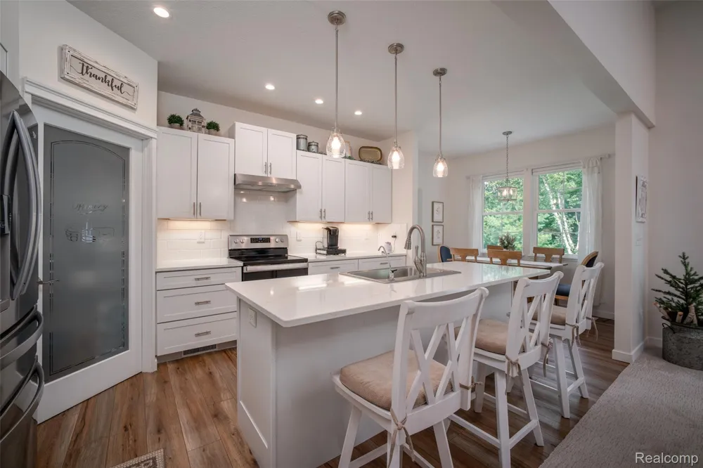 2140 5 Mile Road Lincoln Township, MI 48642