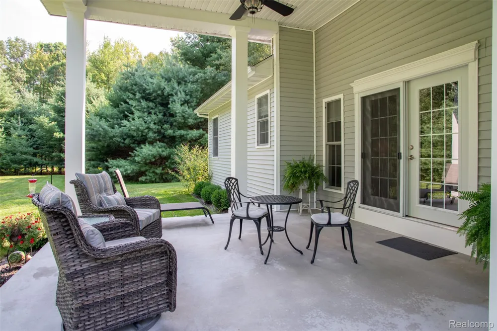 2140 5 Mile Road Lincoln Township, MI 48642