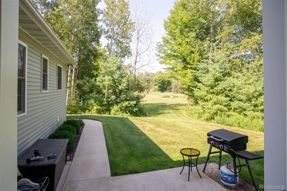 2140 5 Mile Road Lincoln Township, MI 48642