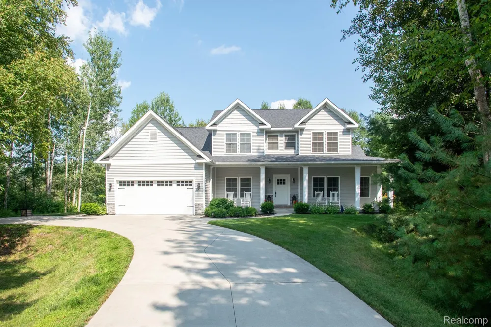 2140 5 Mile Road Lincoln Township, MI 48642