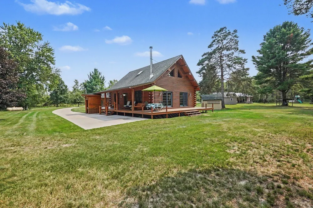 7998 Trout Haven Drive Osceola Township, MI 49631