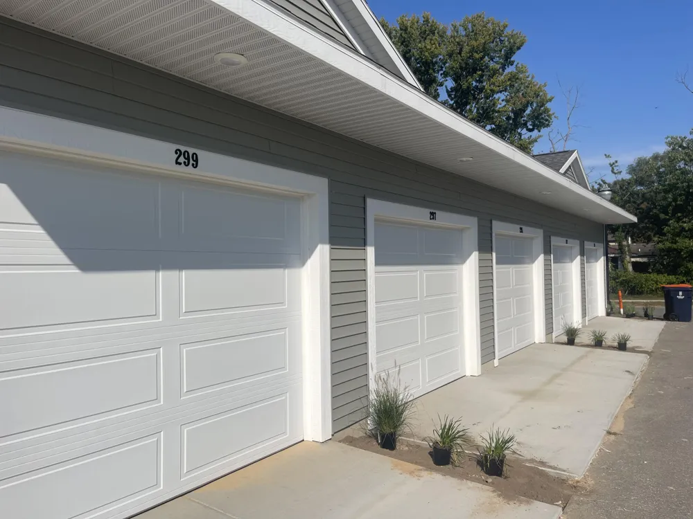 311 Vista Green Drive Holland City, MI 49423