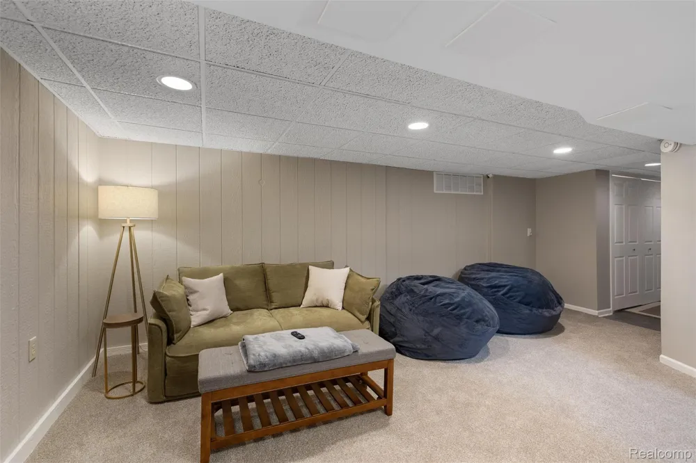 1397 LEROY STREET Ferndale City, MI 48220