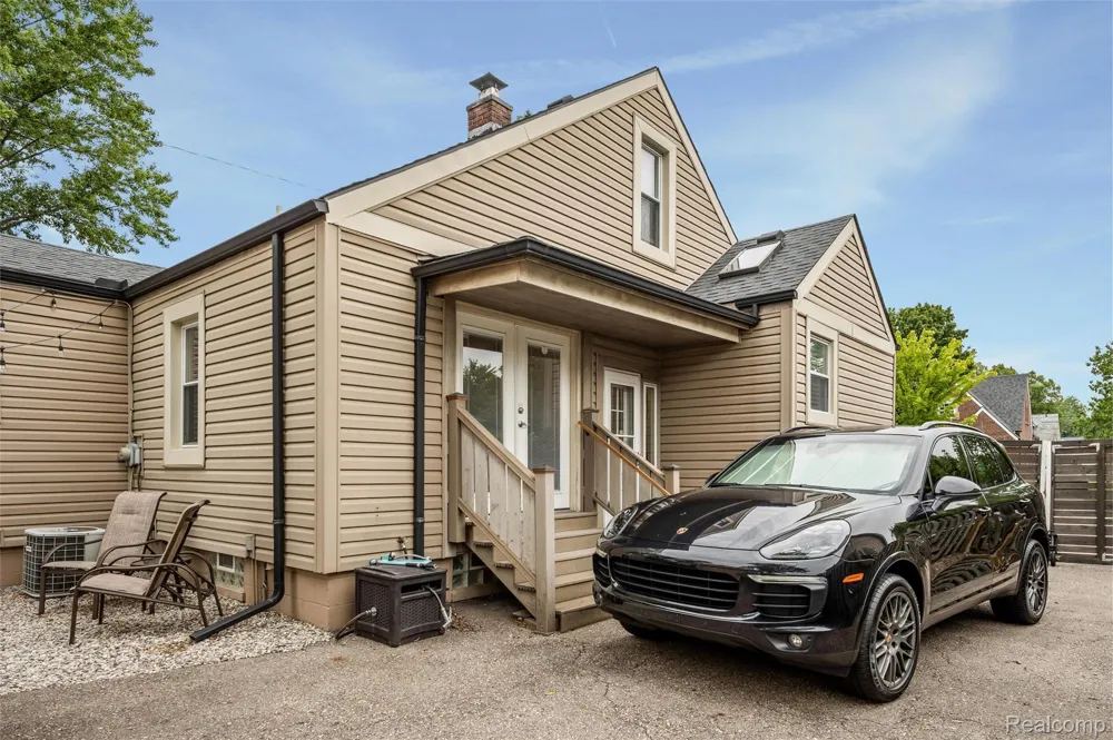 1397 LEROY STREET Ferndale City, MI 48220