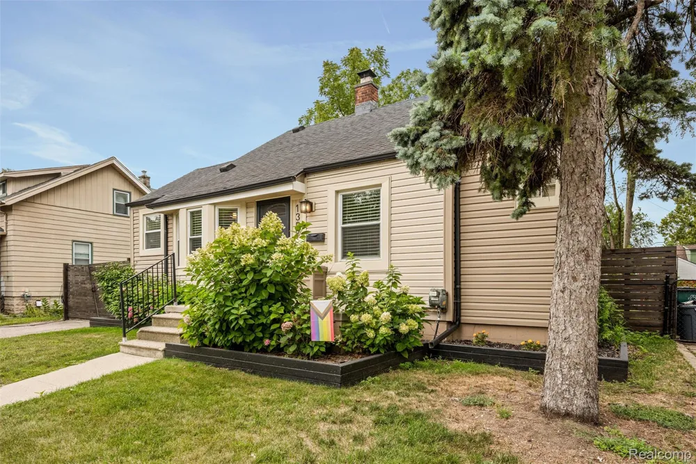 1397 LEROY STREET Ferndale City, MI 48220