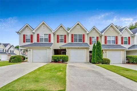 6964 Gallant Circle