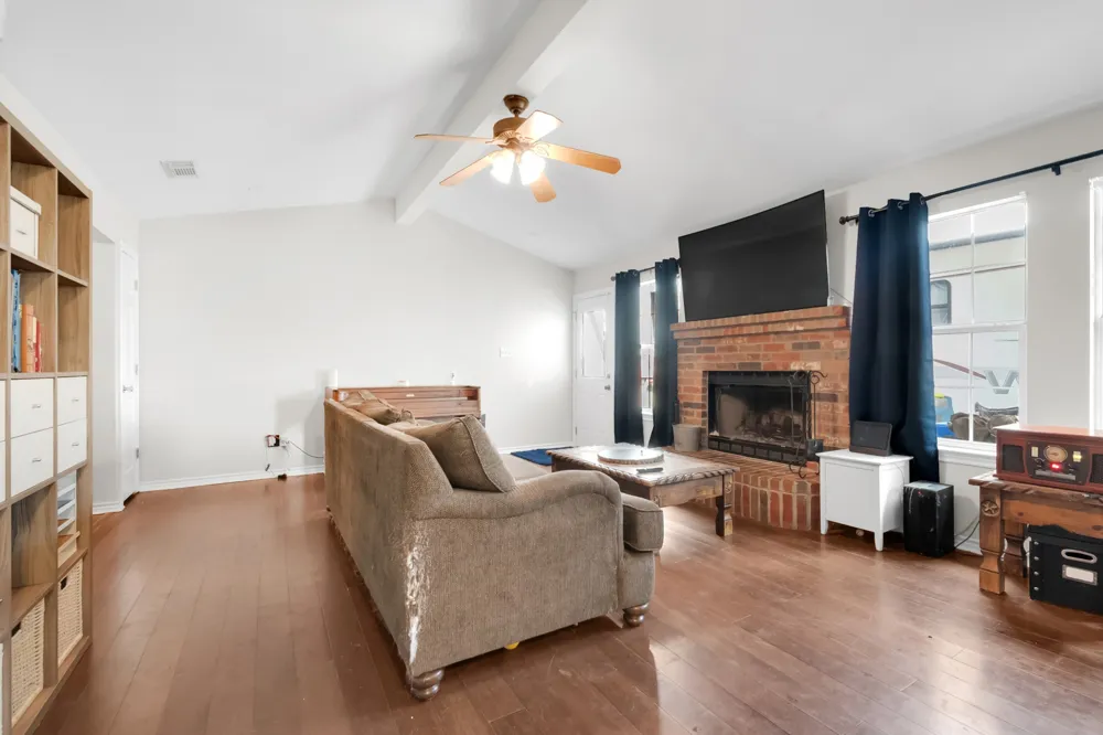 5304 E Line Road Whitewright, TX 75491