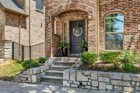 5646 Grosseto Drive