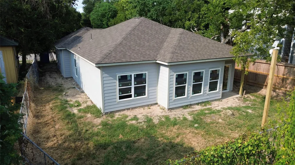3425 Drew Street Houston, TX 77004
