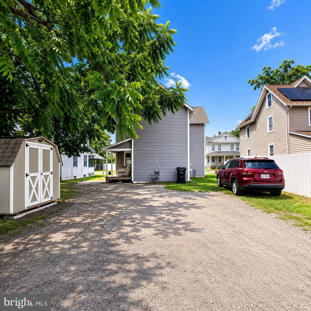 315 CHARLES STREET Salisbury, MD 21804