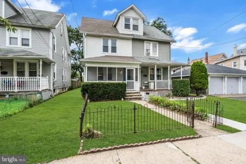 110 DELAWARE