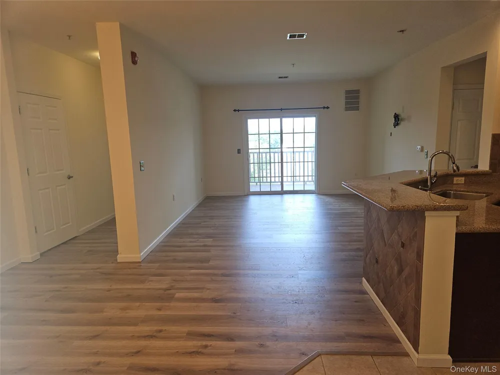 934 Tower Ridge Circle Middletown, NY 10941