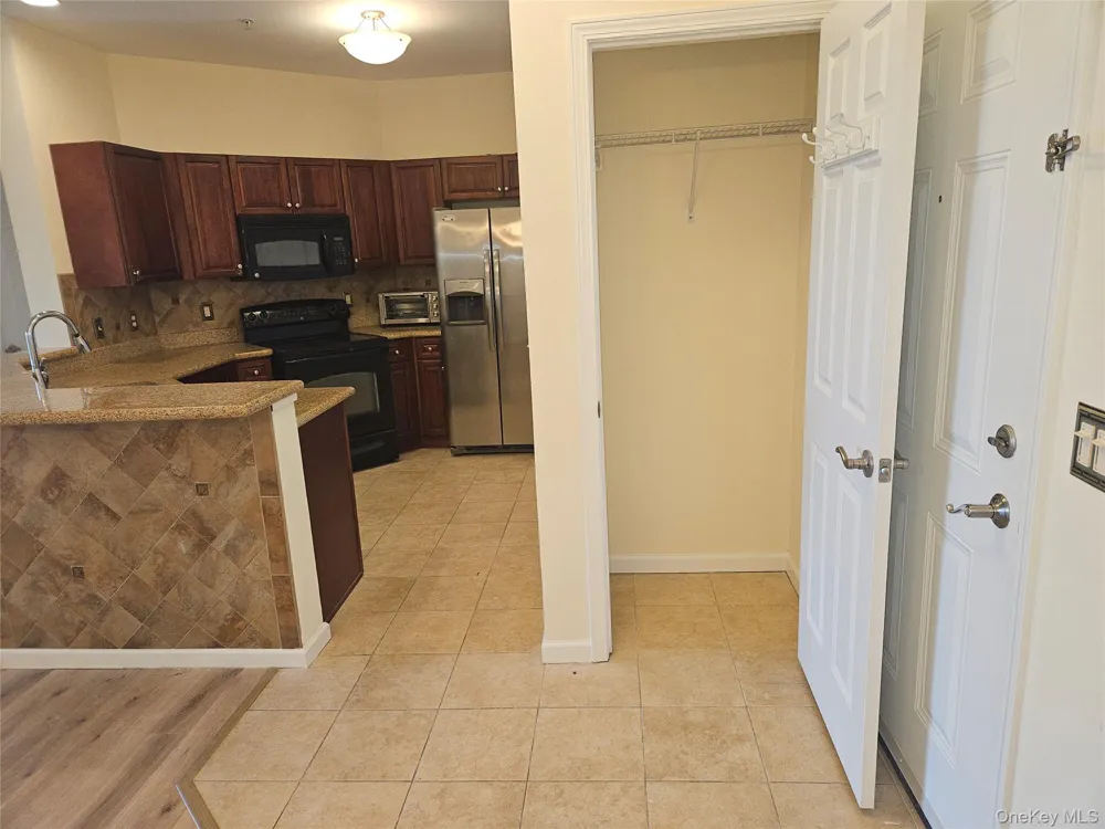 934 Tower Ridge Circle Middletown, NY 10941