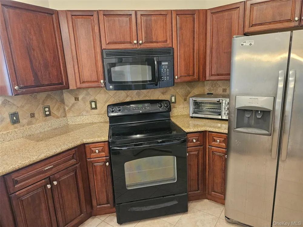 934 Tower Ridge Circle Middletown, NY 10941