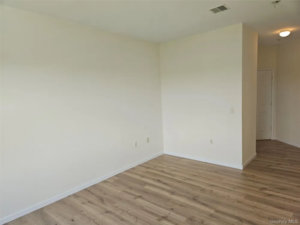 934 Tower Ridge Circle Middletown, NY 10941