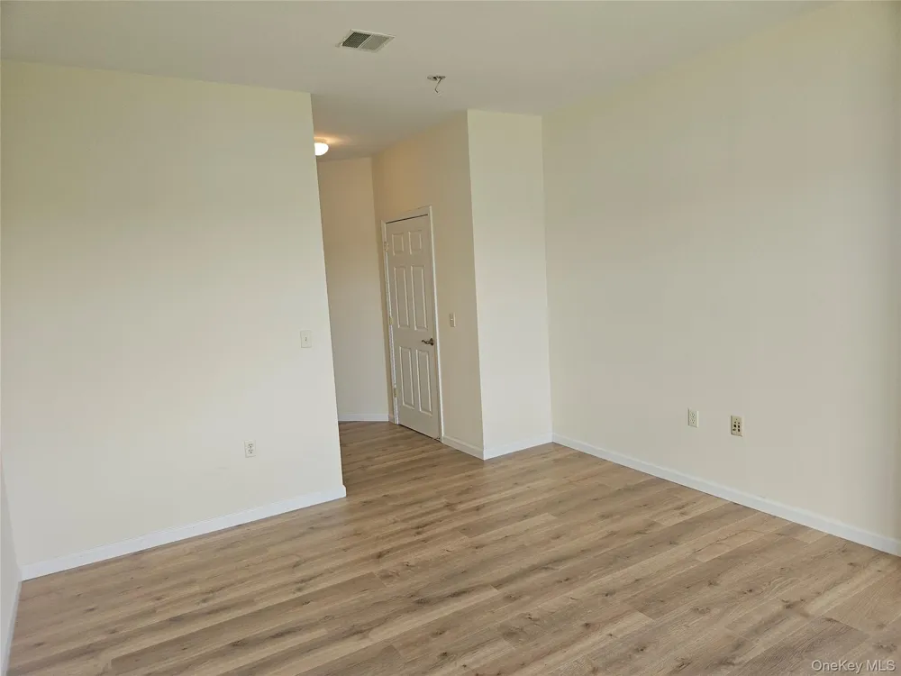 934 Tower Ridge Circle Middletown, NY 10941