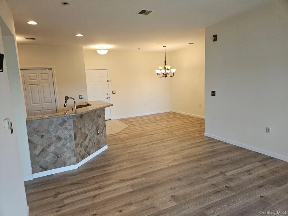 934 Tower Ridge Circle Middletown, NY 10941